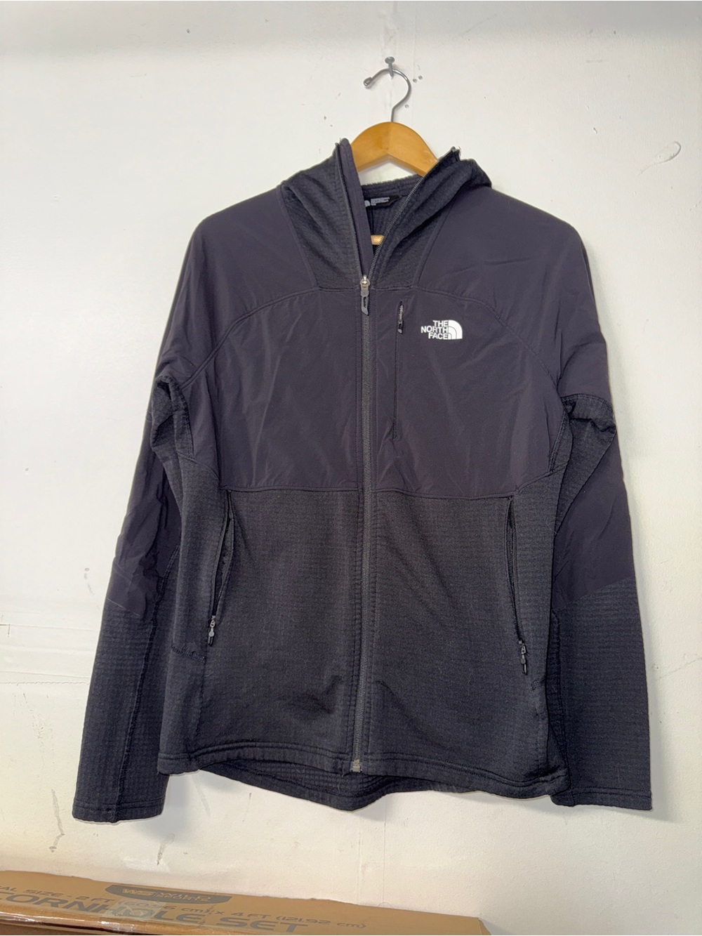 The North Face Men’s Dark Gray Lightweight Hooded Jacket